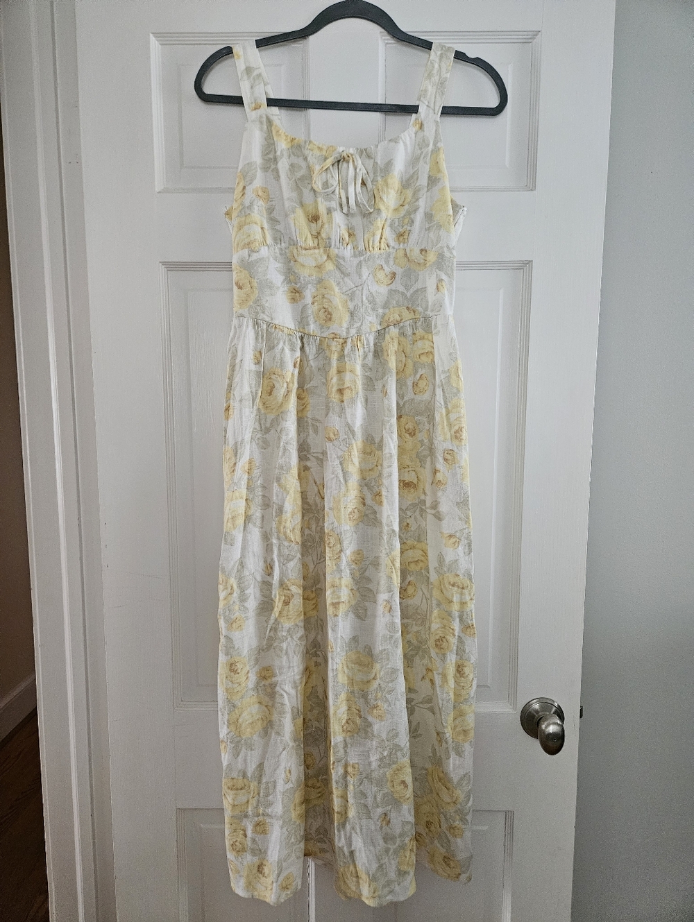 NWT! Monteau Yellow Floral Maxi Dress Size Medium